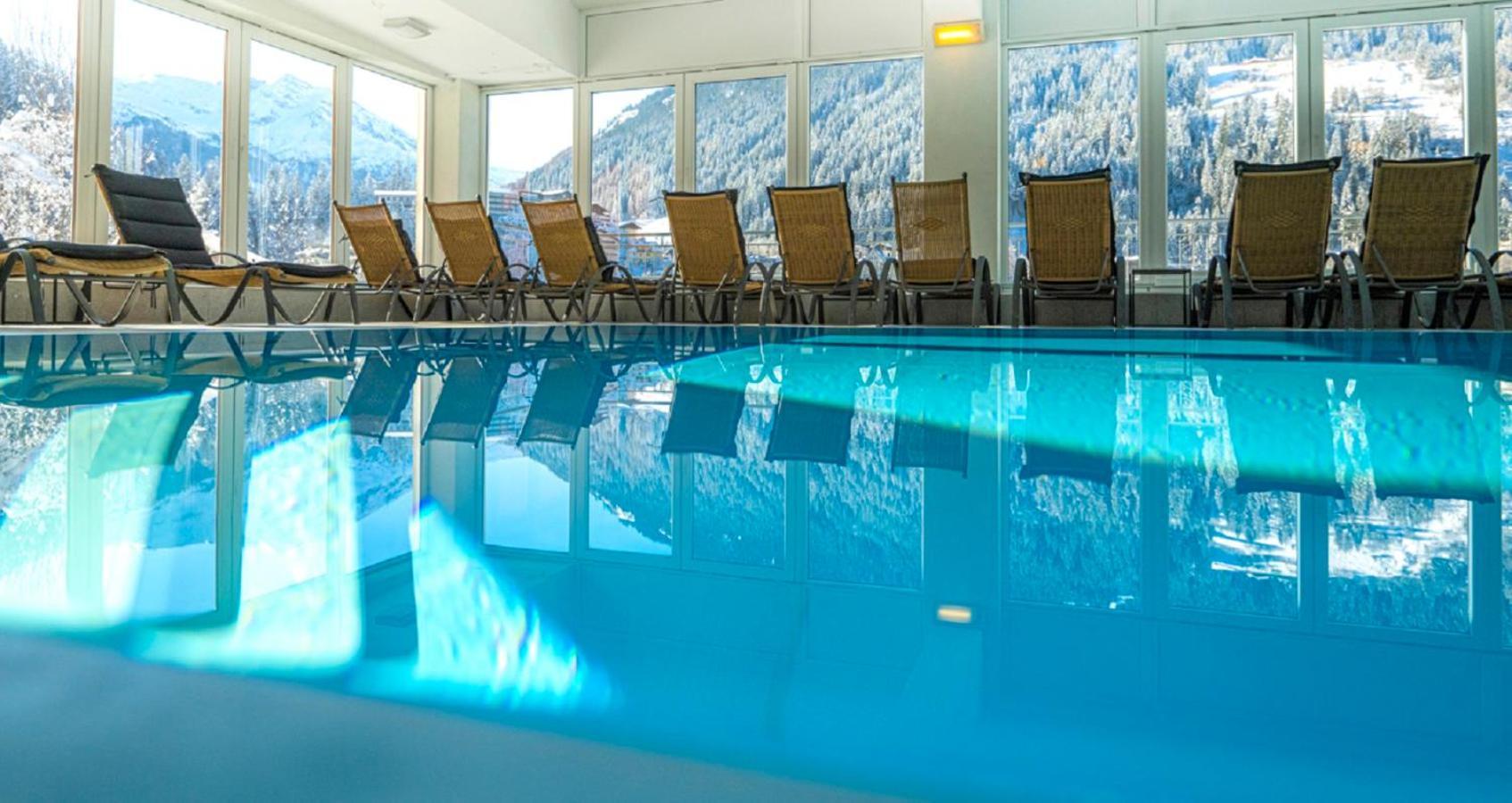 Panorama Spa Lodges Das.Schiller Бадгаштейн Экстерьер фото